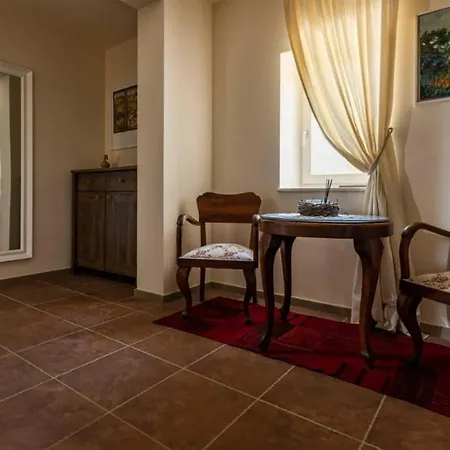 Villa Luxoria Ema